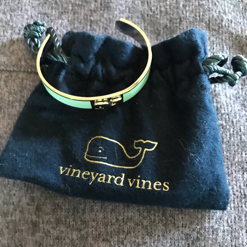 vineyard vines bracelet